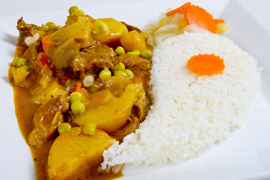 Garam Masala Chicken Curry (mittelscharf)
